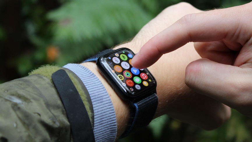 Apple Watch Series 9 vs. Apple Watch SE 2 case sizes