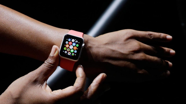 Apple Watch to sell five to 6 million in last three months of 2015 alone